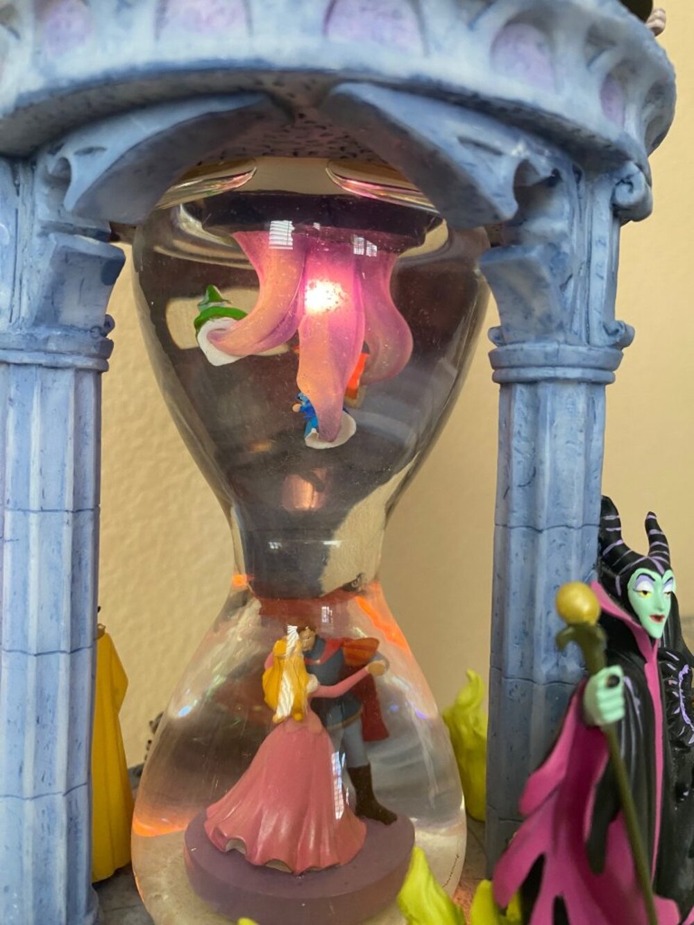 Disney Sleeping Beauty LED Light-UP Hourglass Snowglobe Music Box w/FLAWS - Picture 16 of 16